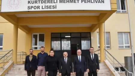 Balıkesir İl Milli Eğitim Müdürü Murat Demir’den Kurtdereli Mehmet Pehlivan Spor Lisesine Ziyaret