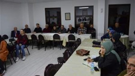 Hitit Üniversitesi’nde Dijital Çağın Bağımlılığı Konulu Panel Düzenlendi