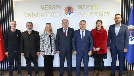 Rektör Prof. Dr. Erol Yaşar, Mezunu Olduğu Hacı Sabancı Anadolu Lisesi’nde Öğrencilerle Buluştu