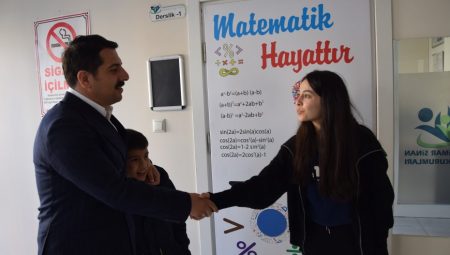 Kaymakam Şenol Öztürk Özel Karapınar Mimar Sinan Eğitim Kurumlarını Ziyaret Etti