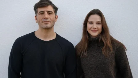 BİR ZAMANLAR İSTANBUL DİZİSİNDEN İLK KARELER: CİHANGİR CEYHAN VE ALİNA BOZ BİR ARADA!