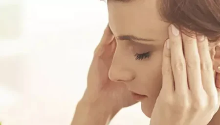 Baş Ağrısı Hafife Alınmamalı: Bu 6 Ciddi Hastalığa İşaret Ediyor