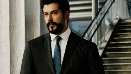 Burak Özçivit’in Yanına Oturmak İçin Suudi Arabistan’da 1 Milyon Dolar Teklif Edildi!