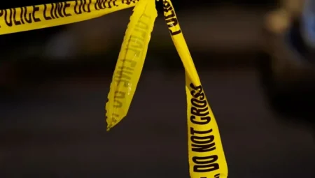 ABD’de 32 Yaşındaki Anne, Üç Kızını Öldürdü ve İntihar Etti