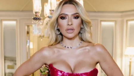 Hadise’den olay paylaşım: Yeni şarkısını kalçasındaki dövmeyle duyurdu