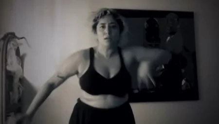 Kalben Evdeki Dans Performansıyla Gündemde! “Aslan Vücudumla Dans Etmek İstiyorum”