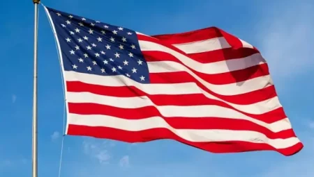 ABD ÜFE’Sİ BEKLENTİLERİN ÜZERİNDE ARTIŞ GÖSTERDİ: YILLIK YÜZDE 3,5