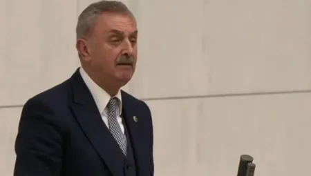 TÜBİTAK’a yeni burs verme yetkisi! Kanun değişikliğiyle gençlere destek artacak