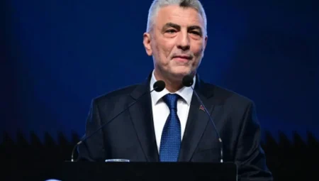 Ticaret Bakanı Ömer Bolat: ‘Savunma sanayi ihracatını 10 milyar dolara çıkaracağız’