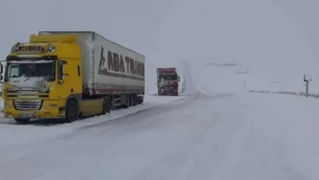 Yoğun Kar Yağışı Nedeniyle 6 İlde Ağır Taşıtlara Geçiş Yasağı