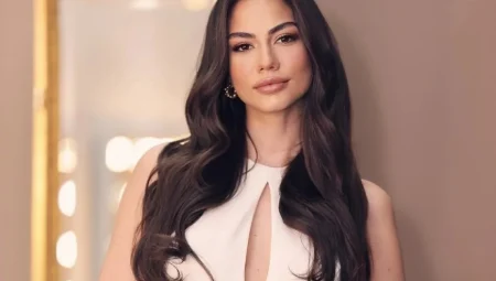 Demet Özdemir 33. yaşını kutladı! Doğum günü tarzı hayranlarını büyüledi