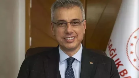 Kemal Memişoğlu: ‘Randevu sürelerini kısaltacağız, özel hastane düzenlemesi yolda’