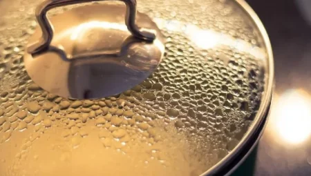 Tencere Kapaklarındaki Küçük Deliklerin Hayati Önemi!