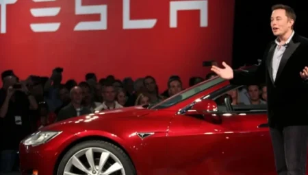 Elon Musk’ın Tesla Hisseleri Yüzde 40 Düştü: Siyaset Yatırımcıları Yabancılaştırıyor Mu?