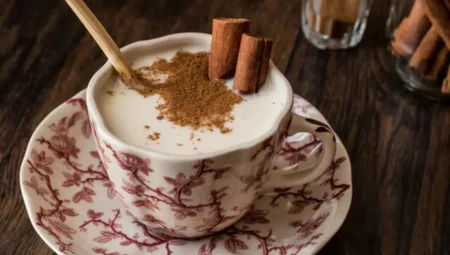 Soğuk Havaların Vazgeçilmezi: Sizi Isıtacak Sıcak İçecekler