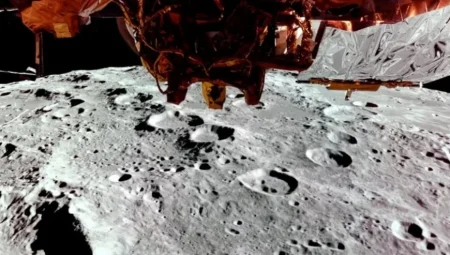 Blue Ghost, Ay yüzeyinde sondaj yapmaya başladı: NASA için kritik veri toplayacak