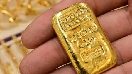 Gram Altın Fiyatları Dalgalanıyor: Güncel Alış ve Satış Rakamları