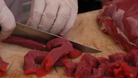 Uzun Süre Et Yemeyenler Neden Sindirim Problemi Yaşıyor?