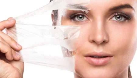 Sivilce ve Siyah Nokta Sıkmak Cildinize Zarar Verebilir! İşte Riskler ve Alternatif Çözümler