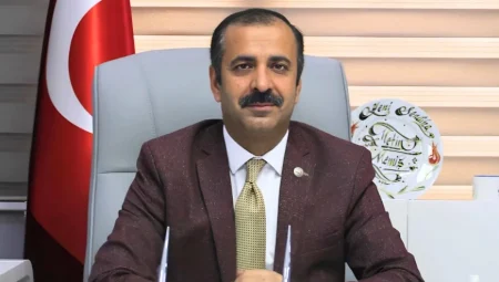 YENİ SENDİKA GENEL BAŞKANI METİN MEMİŞ’TEN 14 MART TIP BAYRAMI MESAJI: “TEKLİF VE TALEPLERE ‘TIP’ DENİLEREK SESSİZ KALINMASIN”