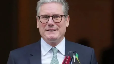 İngiltere Başbakanı Starmer: ‘Güvence verilmezse Putin yine barış anlaşmasını ihlal eder’