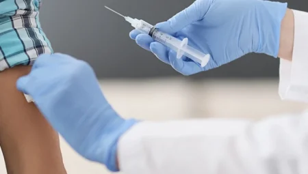 Tek Enjeksiyonla 6 Ciddi Hastalığa Karşı Koruma Sağlayan Aşı Türkiye Genelinde Uygulanıyor