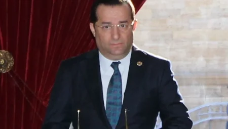 Hakan Akçam: ‘Sarı sayfanın tekelleşmesine kim dur diyecek’