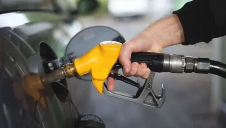 Bayramda depolar doldu: 10 günde 750 milyon litrelik akaryakıt satıldı