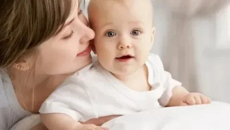 İlk çocuk için 5 bin lira, üçüncü çocuk için aylık 5 bin lira: Doğum yardımı yeniden düzenlendi