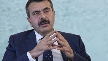 Mesleki ve teknik eğitimde yeni vizyon: Gelecek, beceri temelli eğitimle şekilleniyor