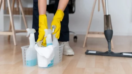 Duvarları çocuk çizimleriyle dolan evler için mucize temizlik formülü ortaya çıktı