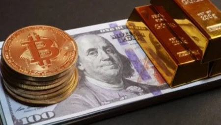 Altın rekor üstüne rekor kırdı, kripto paralar değer kaybıyla geriledi