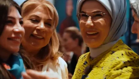 Emine Erdoğan: ‘Her katkı bir başka hayatın umudu, bir başka yuvanın neşesi olacak’