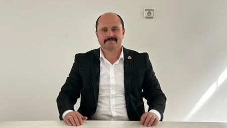 İsa Yalçın: ’25 dönümlük otopark alanı esnafımızın hizmetine sunulacak’