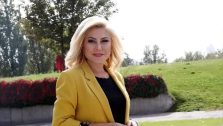 AK Parti İzmir Milletvekili Şebnem Bursalı: ‘İşçilerin Ekmeğiyle Oynamayın, Kırmızı Kartı Görürsünüz’