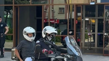 LGS Sınavına Geç Kalan Öğrencilere Polis Desteği: Dakikalarla Yarıştılar