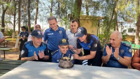 Antalya’da Özel Gereksinimli Furkan’a Polislik Sürprizi: Hayali Gerçek Oldu