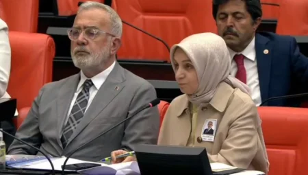 AK Parti Grup Başkanvekili Leyla Şahin Usta: ‘Türkiye artık sadece savunmuyor, gerektiğinde hassas hedefleri etkisiz hâle getirecek güce sahiptir’