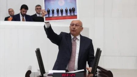 CHP’li Utku Çakırözer: ‘İktidar üç maymunu oynuyor, dış politikada caydırıcılığını yitirmiş durumda’
