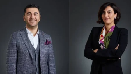 TBMM’DEN SON DAKİKA: DEVA PARTİLİ CEM AVŞAR ve EVRİM RIZVANOĞLU İSTİFA ETTİ