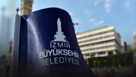 İzmir Büyükşehir Belediyesi kentsel dönüşüm projelerindeki gecikmelerle ilgili açıklama yaptı