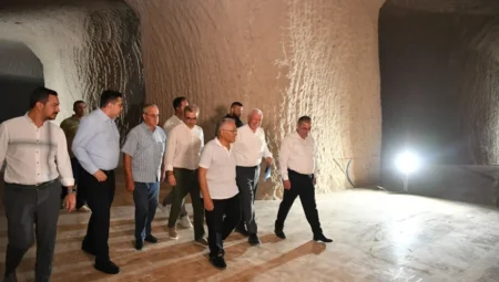 Memduh Büyükkılıç: “Kültepe Oyma Müzesi ile Ticaretin Anayasasını Sergileyeceğiz”