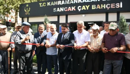 Kahramankazan’da yenilenen Sancak Çay Bahçesi törenle açıldı, vatandaşlardan yoğun ilgi gördü